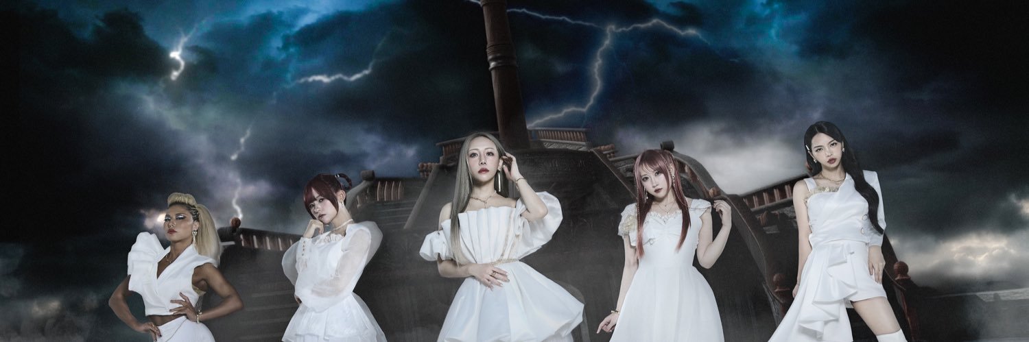 LOVEBITES's banner
