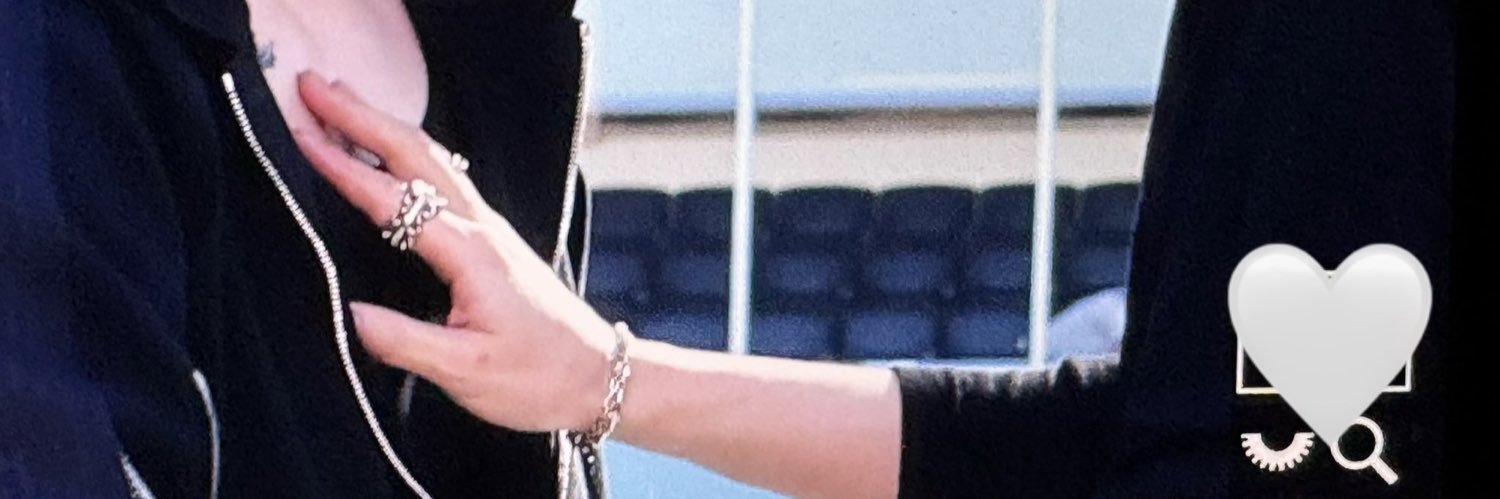 📂's banner