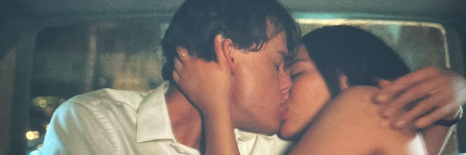 G 💘's banner