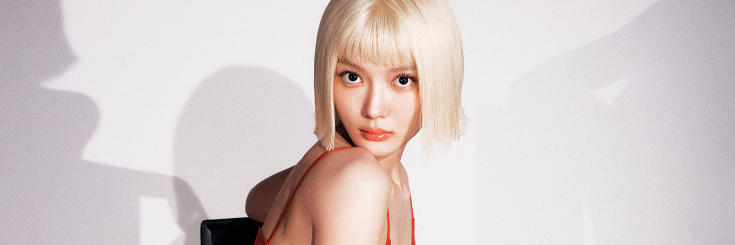 Allure Korea 얼루어코리아's banner