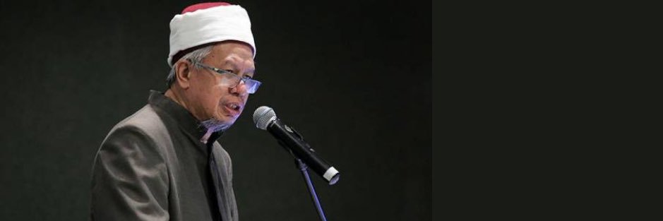 Dr. Zulkifli Mohamad Al-Bakri's banner