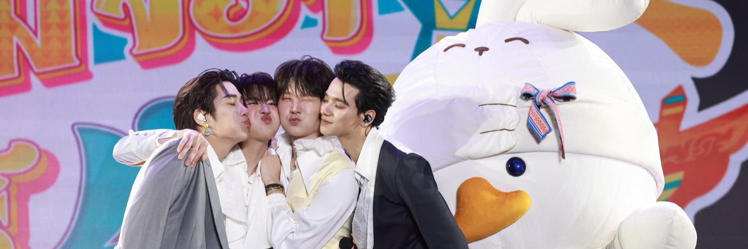 𝓐𝓷𝓷𝓲𝓮𝓮🎀 (เหมียว)'s banner