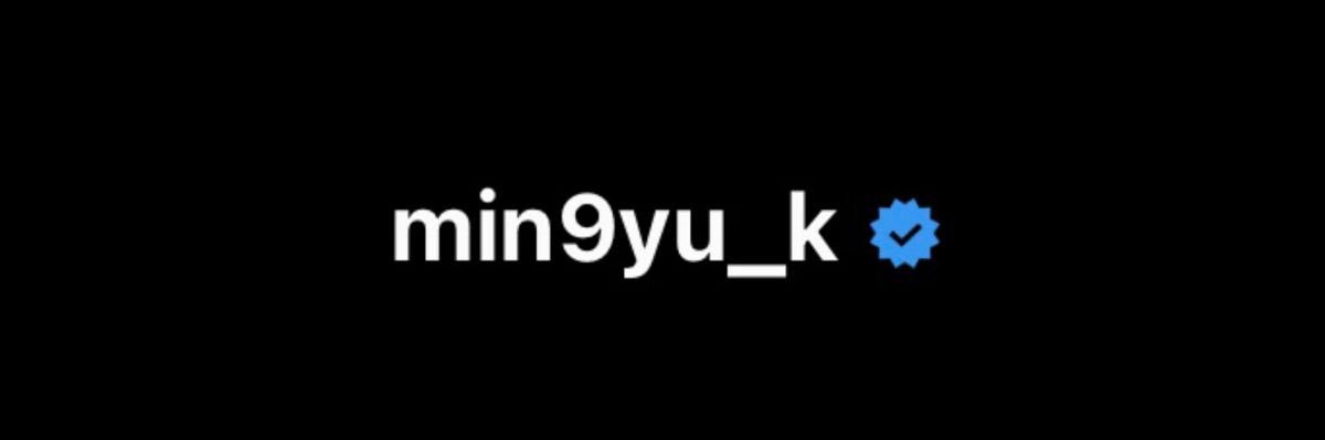 Ly🌸's banner