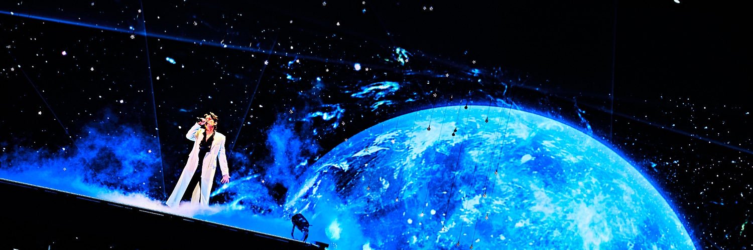 K̆̈Ĭ̈M̆̈Ĭ̈Y̆̈Ŏ̈'s banner