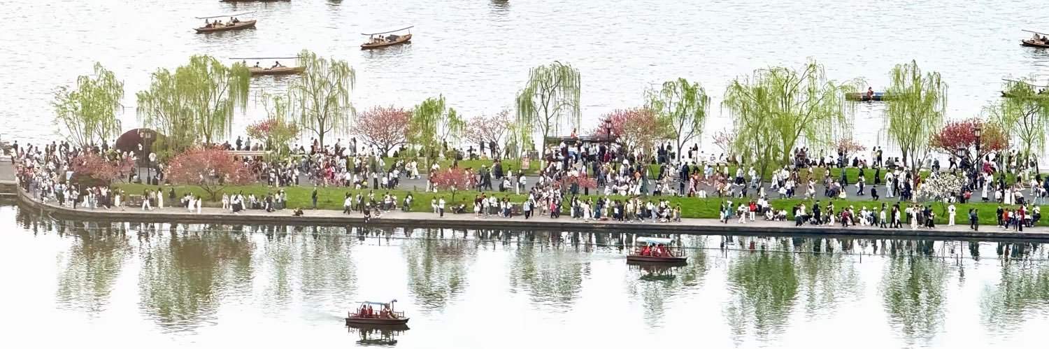 叮当猫's banner