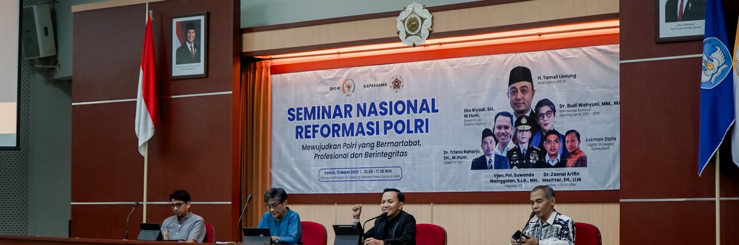Perspektif Kritis's banner