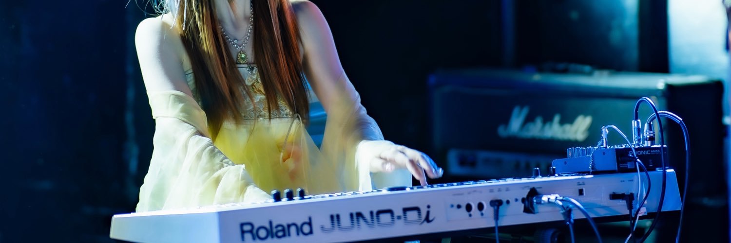 小夜那奈🌙LOILOのkeyboard🎹*.｡ෆ˚*'s banner