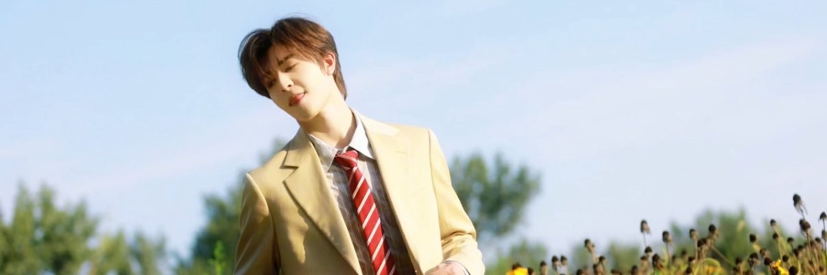 มอมิ้นท์`· .˚ʚ♡ɞ˚ ┐(￣ヮ￣)┌ ♡🥂's banner