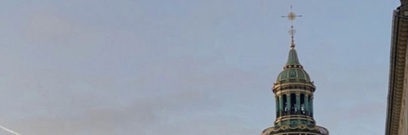 -1%'s banner
