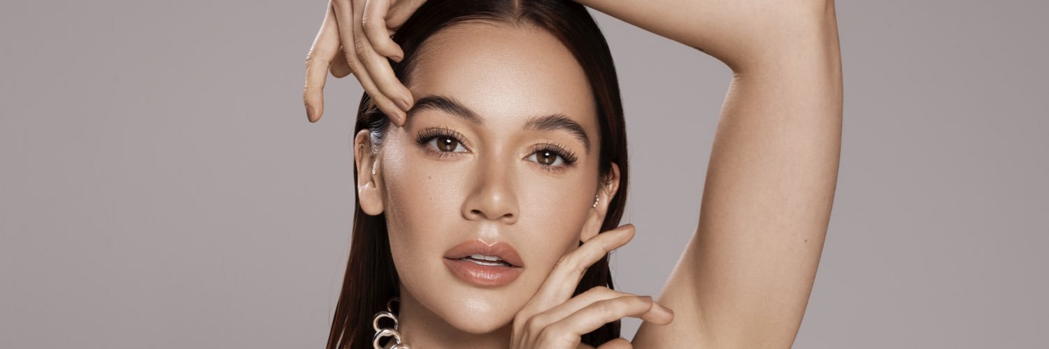 LINA TEJEIRO's banner