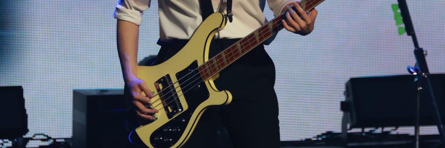 𝘏𝘢𝘱𝘱𝘪𝘯𝘦𝘴𝘴's banner