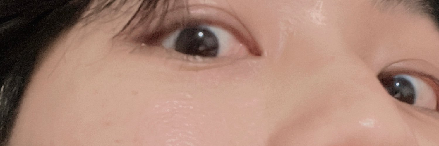 ว's banner