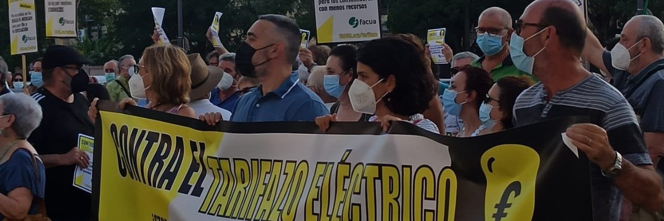 FACUA's banner