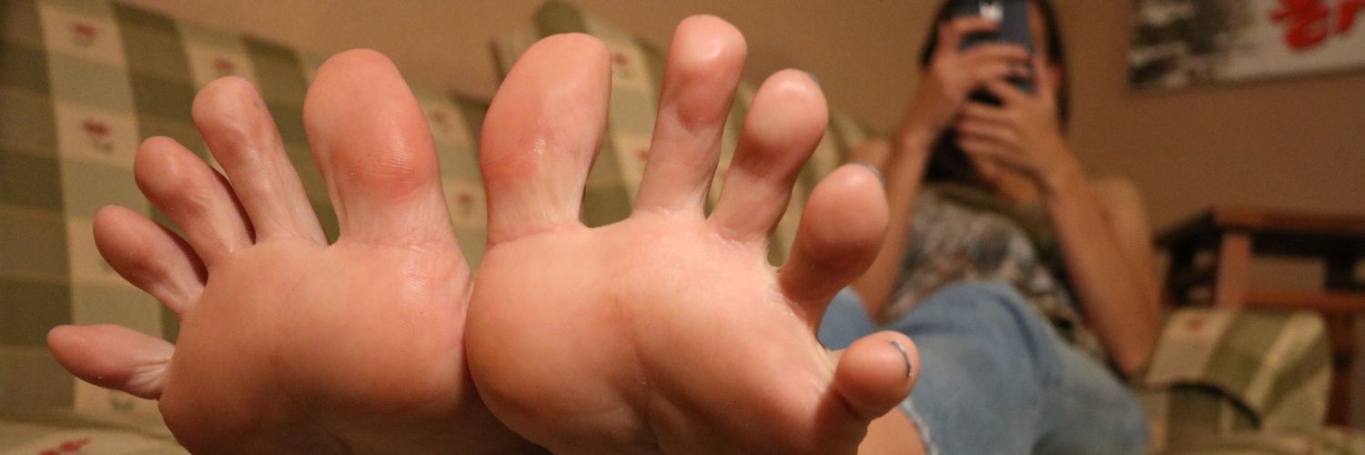 FootsieTootsies's banner
