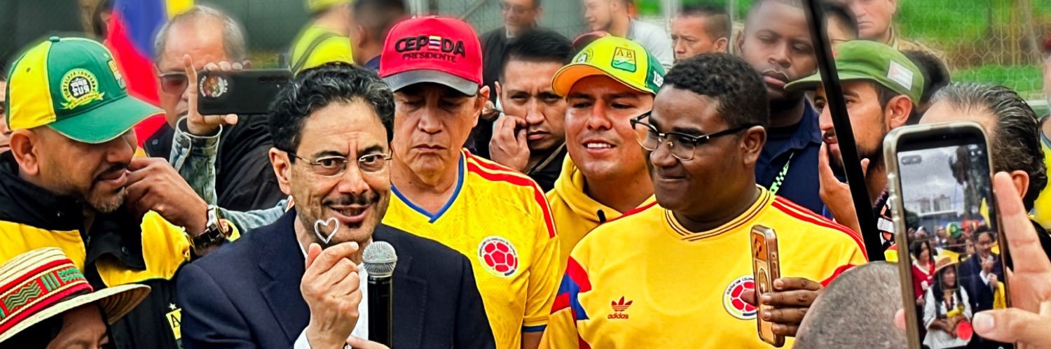Oscar Benavides's banner