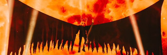 R O M A N😈's banner