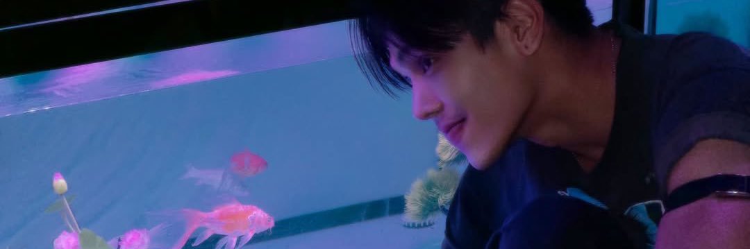 ⁹ ⁷ ขซฮ.🎸's banner