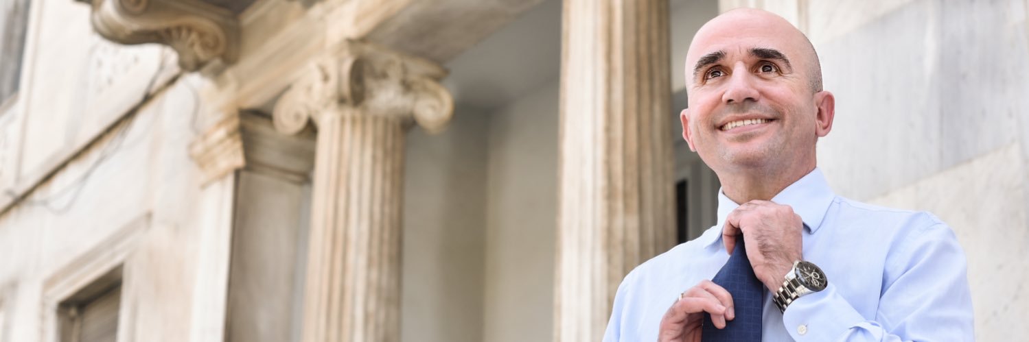 Γρηγόρης Λέων's banner