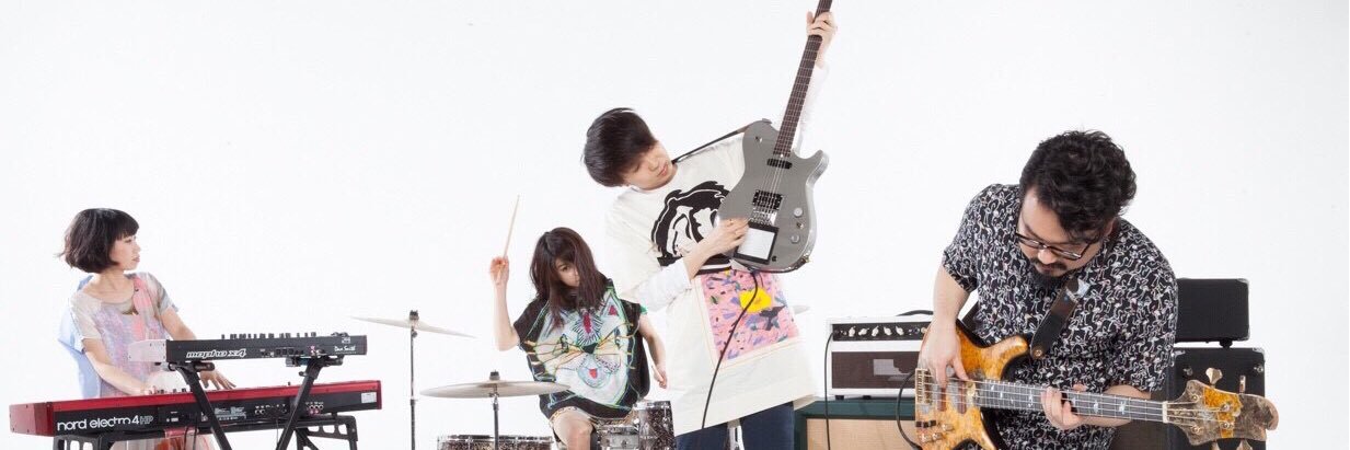 ゲスの極み乙女's banner