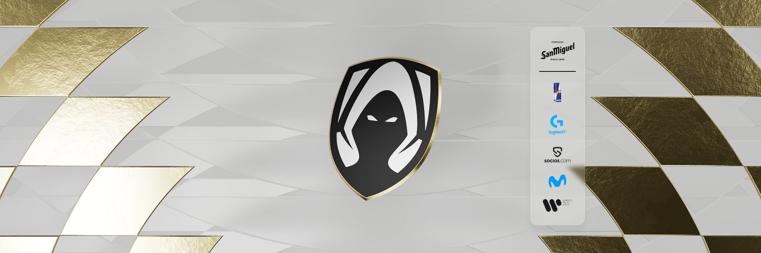 Zwyro 🇰🇷's banner
