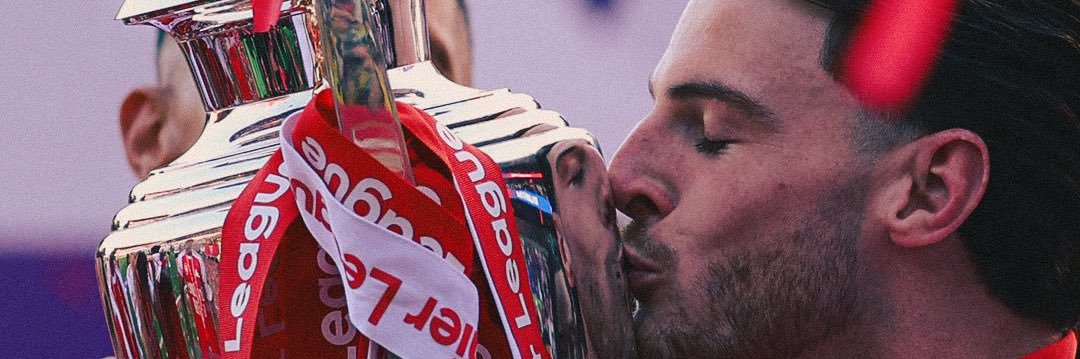 Tom's banner