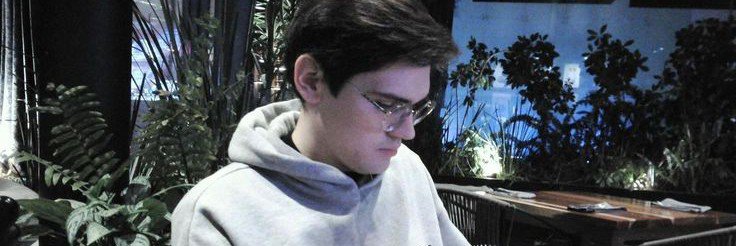 mich ୨ৎ's banner