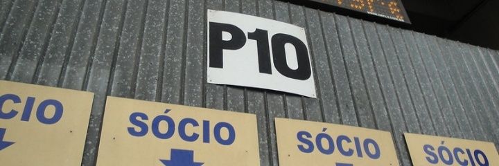 Portão 10's banner