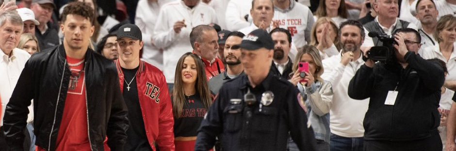 Chaz Wright 🌵's banner
