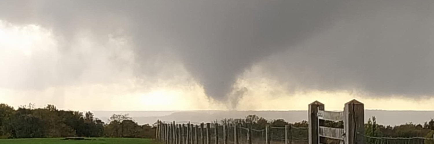 Météo Nord Parisien 🌪⚡️🌈☀️'s banner