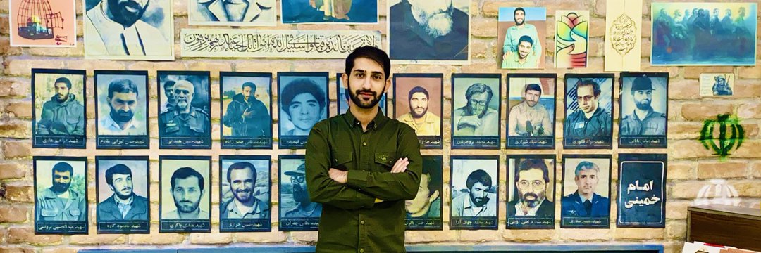 مصطفی محمودی's banner