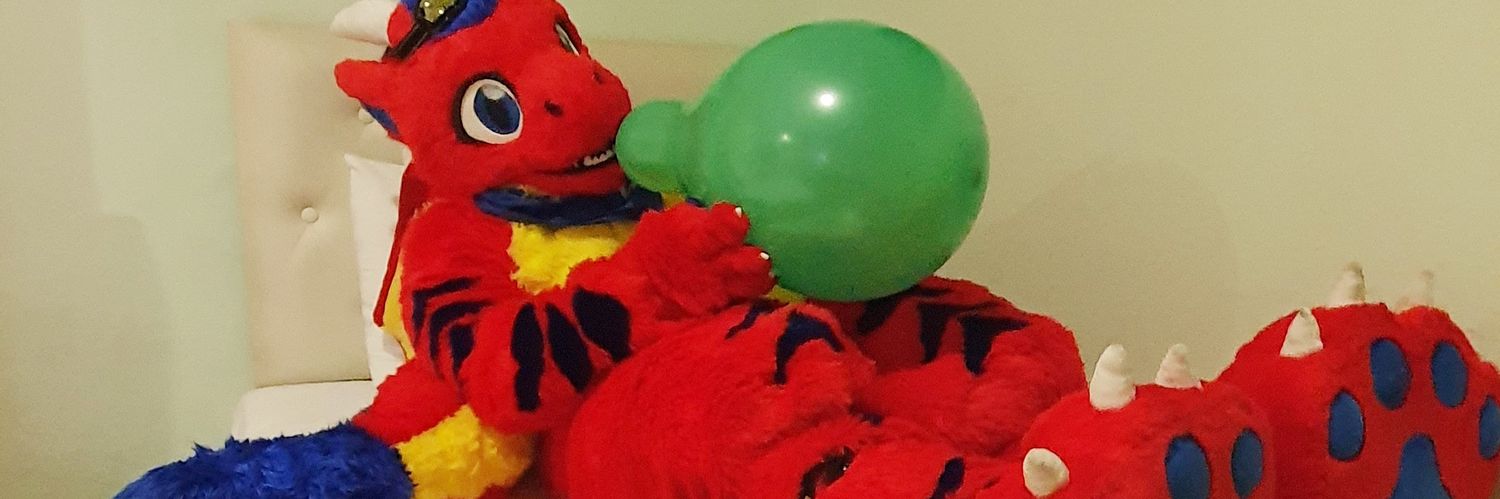Mung N 🐲🎈's banner