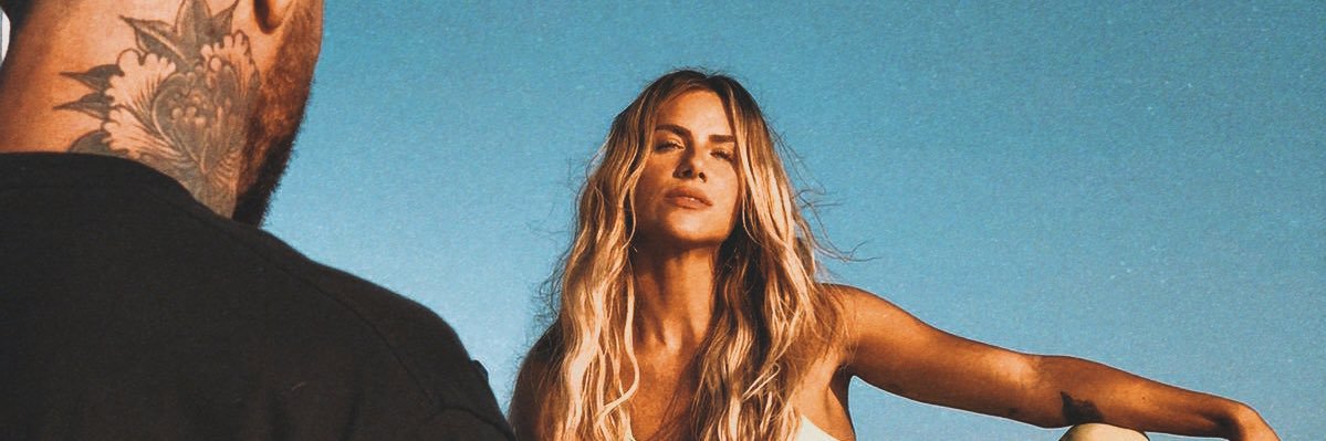 Giovanna Ewbank's banner
