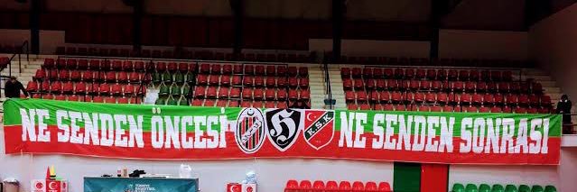 ®'s banner