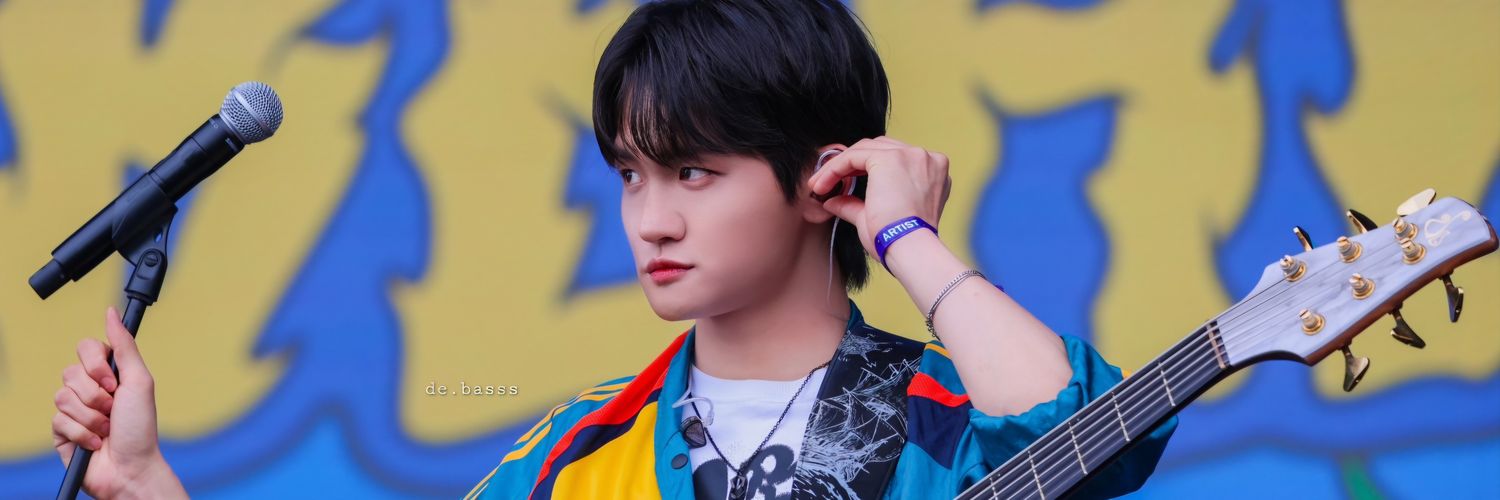 𝙳𝚎. 𝚋𝚊𝚜𝚜𝚜's banner
