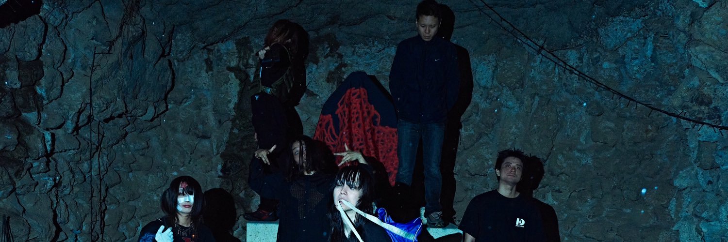 𝖒𝖔𝖗𝖊𝖗𝖚's banner