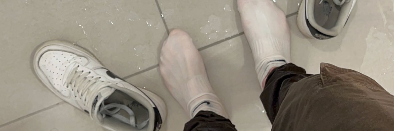 SocksNSoaks's banner