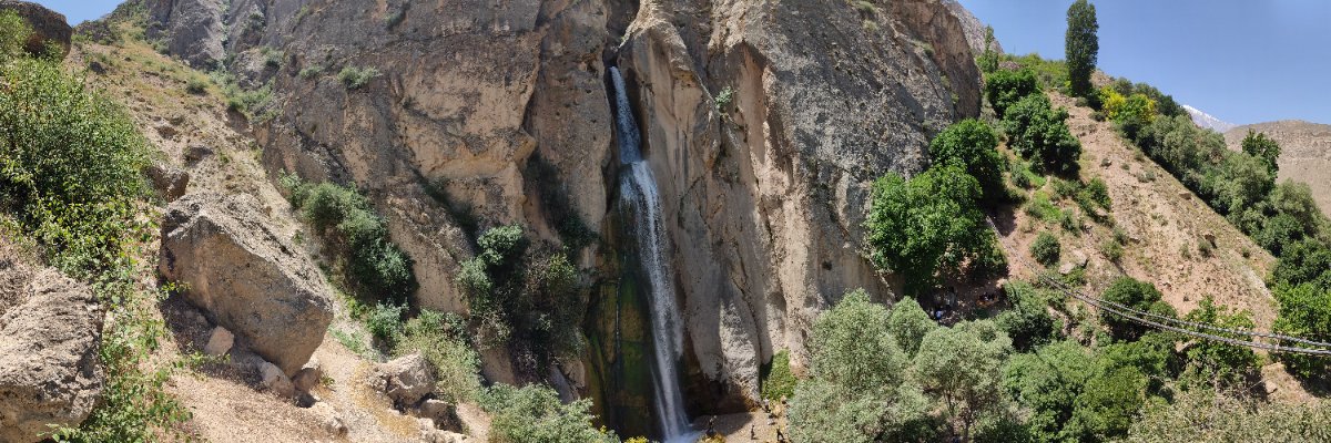 مرد کچل (Hamid)'s banner