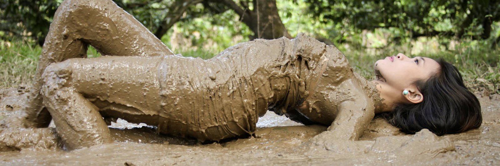 Muddy Pinays's banner