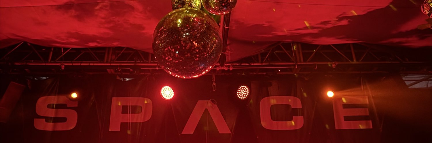 Rosie 🪼's banner