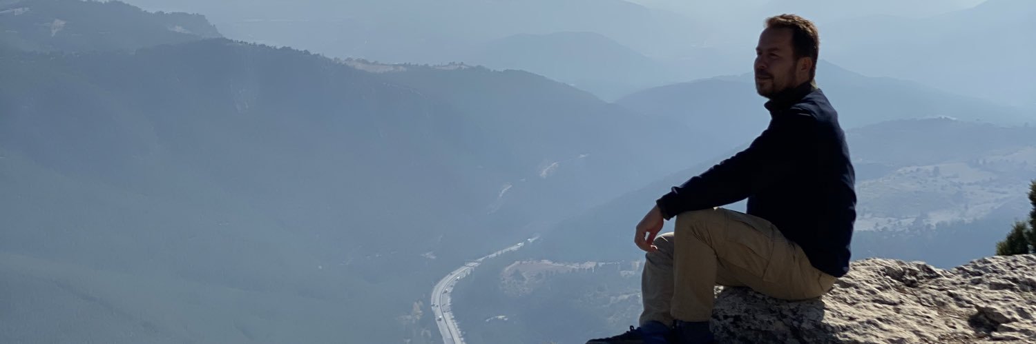 Yunus Emre Akkor's banner