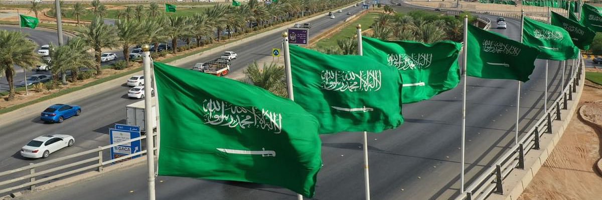عليّ ابَنُ مهٓـدِيّ's banner