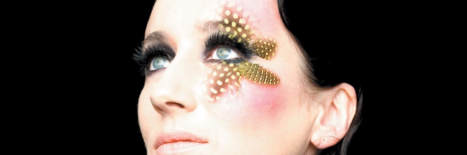 Maria Doyle Kennedy💙's banner