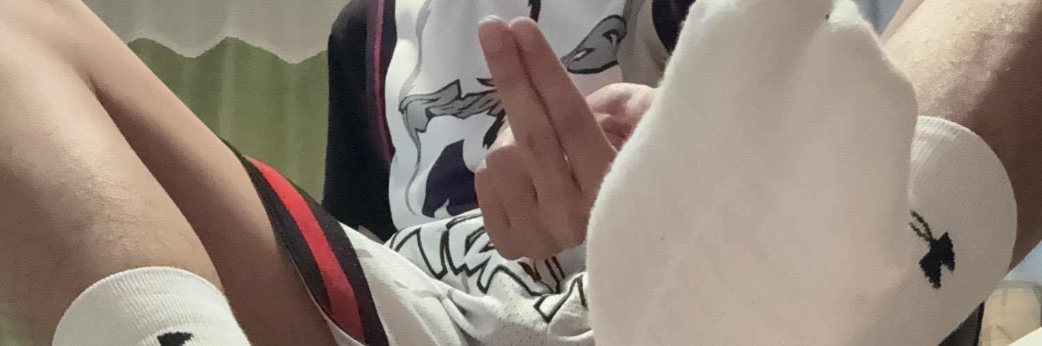 白袜黑皮臭脚宇's banner
