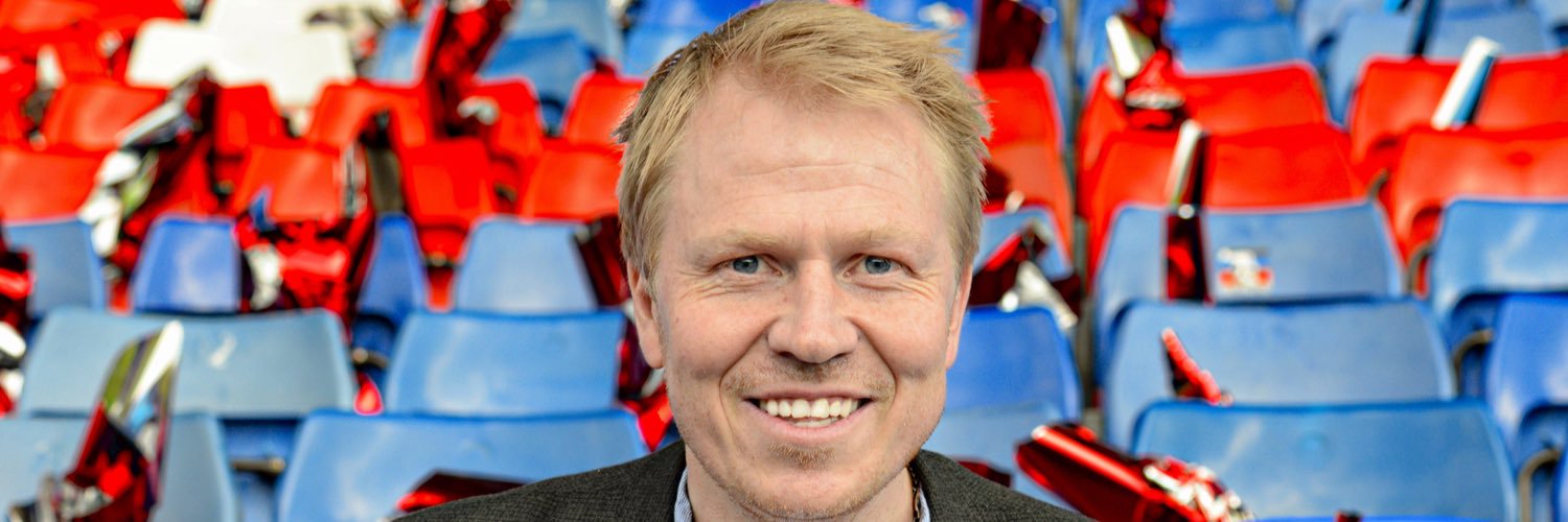 Aki Riihilahti's banner