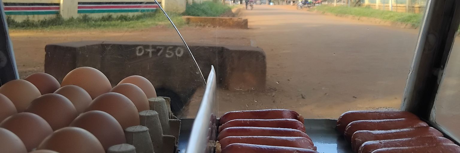 Weetu🇰🇪's banner