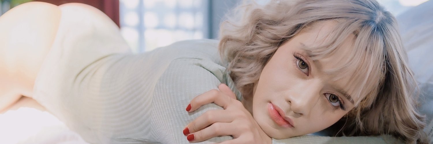 🦊 ⋆ 𝐖𝐢𝐭𝐜𝐡𝐲𝐅𝐨𝐱 ⋆'s banner