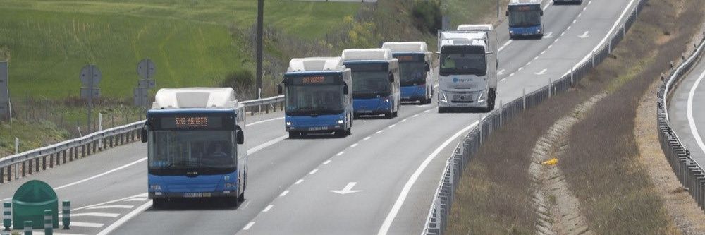 Bus 🚍 ero 🏃🚏uiteroo ®'s banner