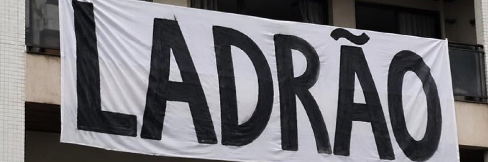 Carolina 🌙's banner