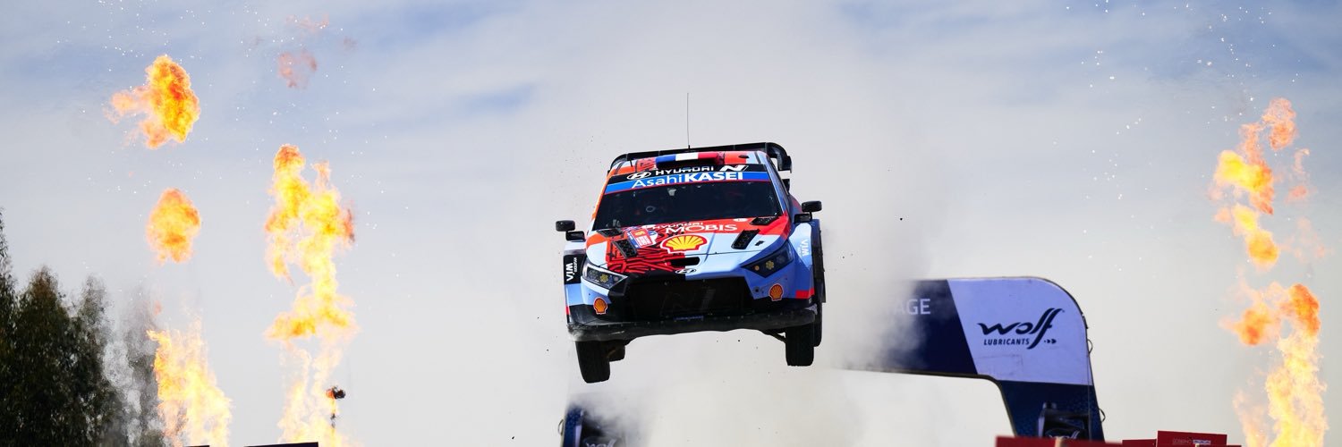 Adrien FOURMAUX's banner