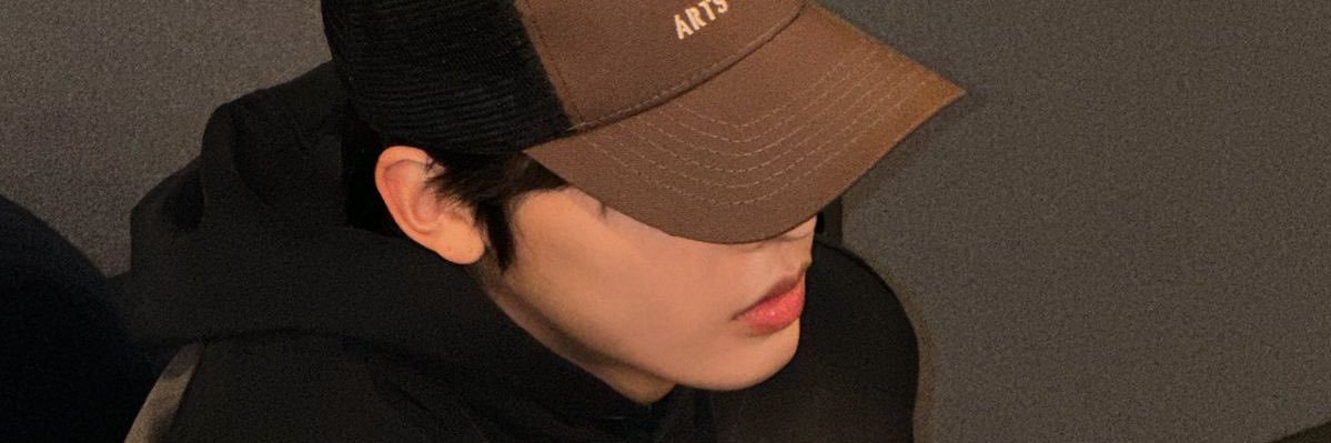 🍮's banner